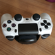 Imagen para el artículo titulado Cómo cargar tu mando de PS4 de forma inalámbrica